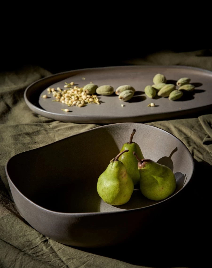 Robert Gordon Handcrafted Ceramic Serving Bowl - Elegant Slate Table Of Plenty Dish for Entertaining