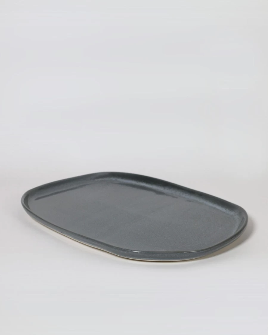Robert Gordon Oval Storm Glazed Ceramic Serving Platter - Handcrafted Decorative Dish for Entertaining