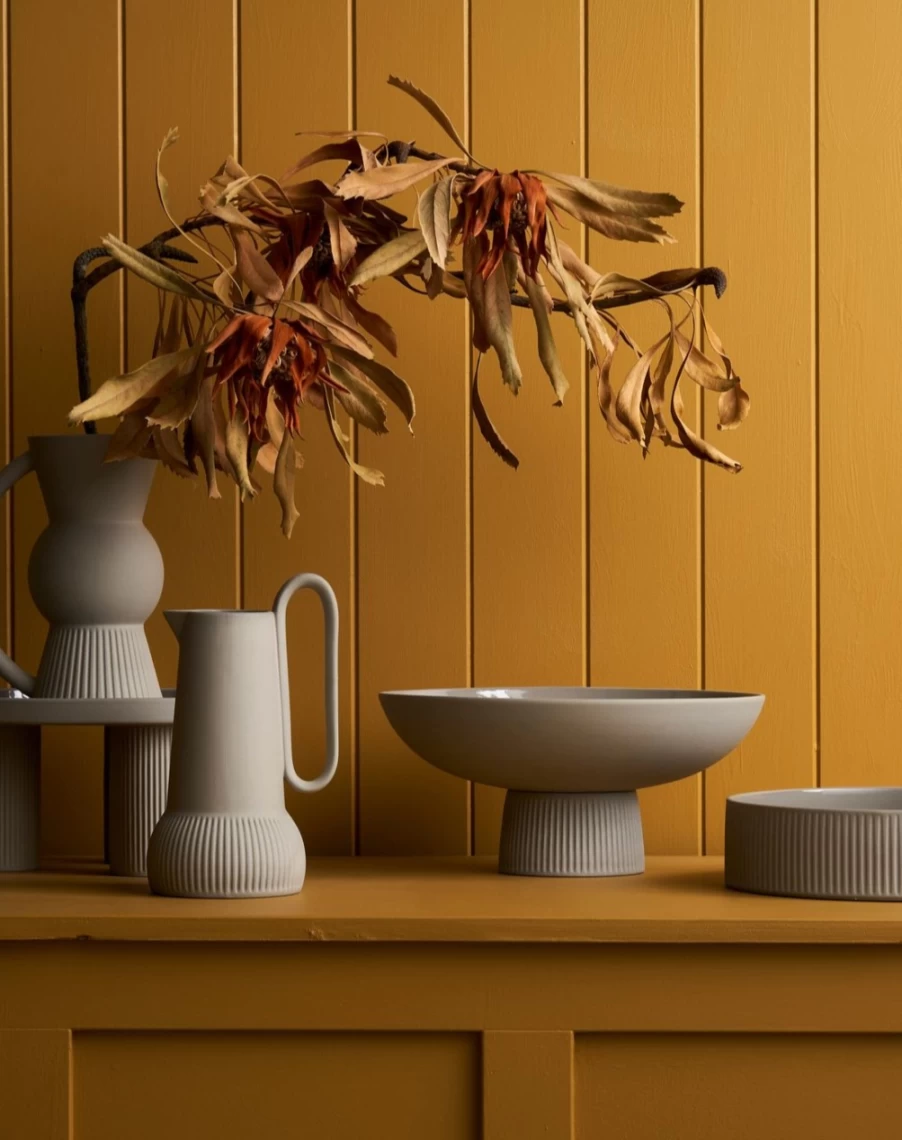 "Robert Gordon Poet's Dream Fruit Bowl in Cashmere – Elegant Ceramic Home Decor"