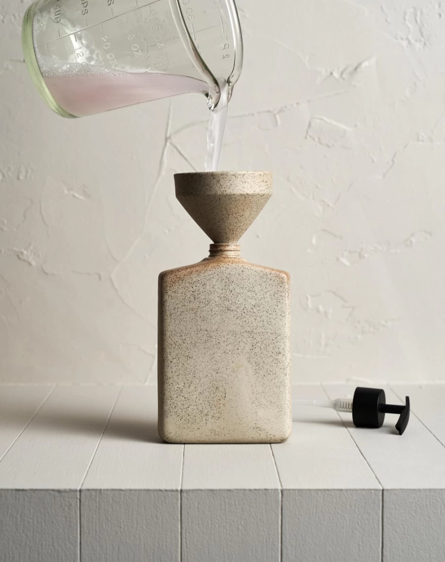 Robert Gordon Ceramic Garden to Table Funnel - Handcrafted Harvest & Serving Funnel for Fresh Produce